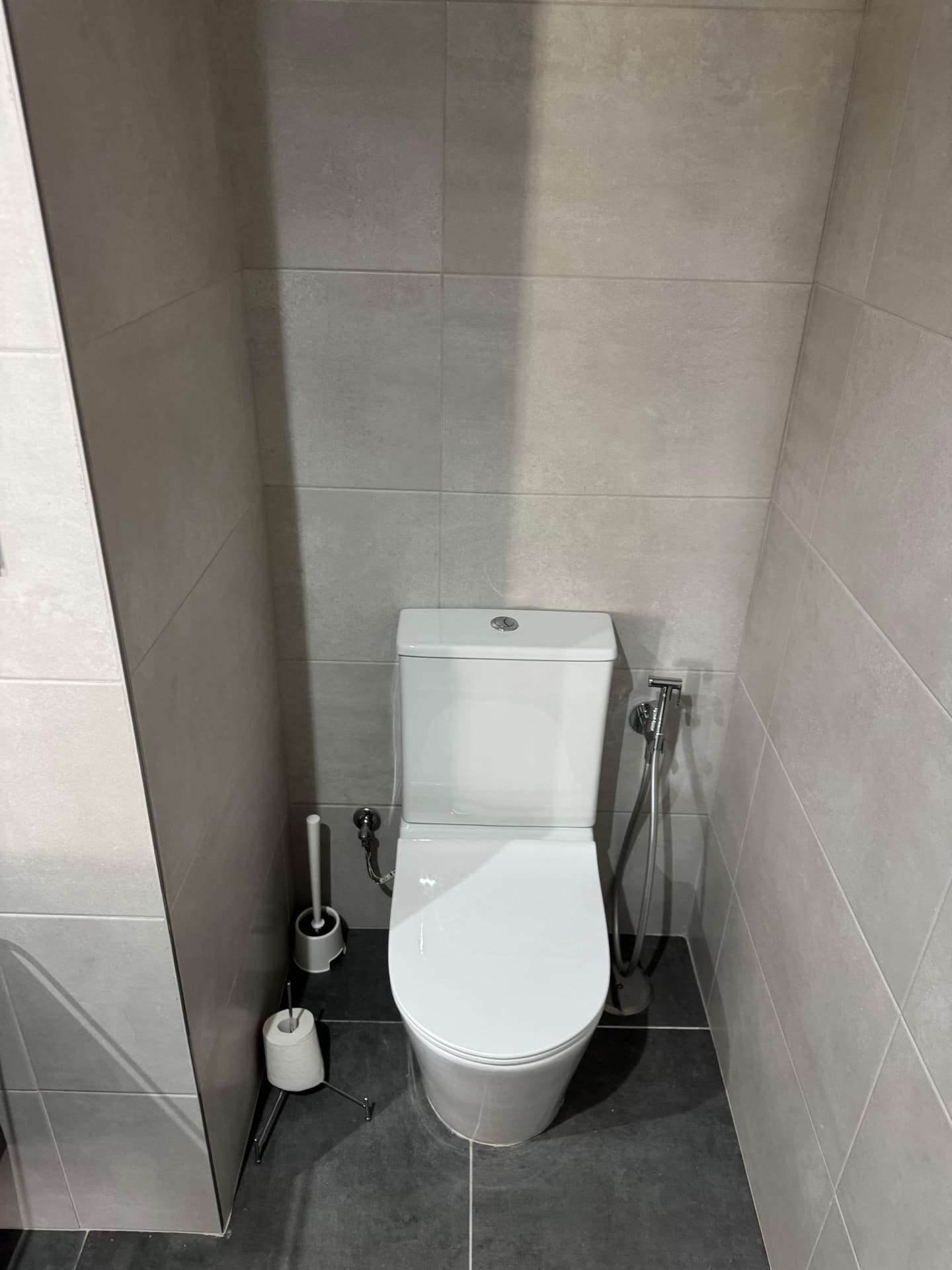 Baño — detalle del inodoro